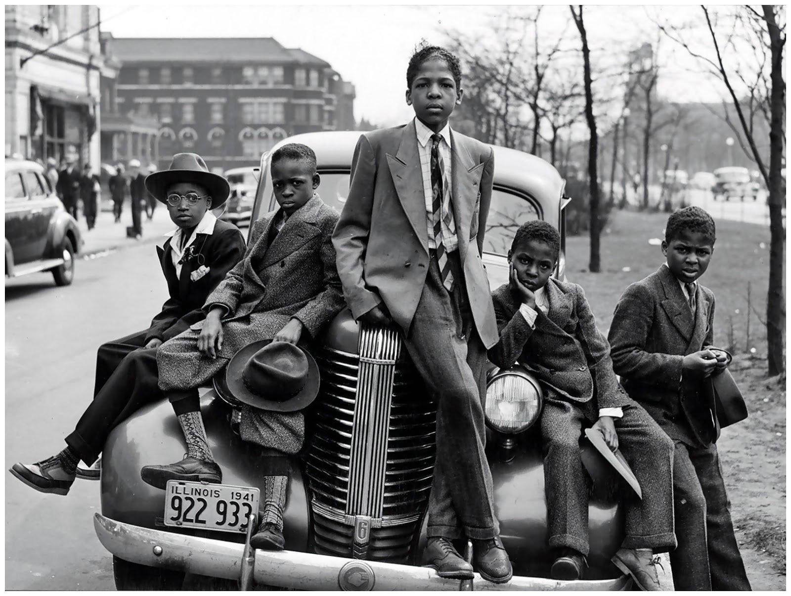 Ask Geoffrey: The Story Behind An Iconic 1940s Bronzeville Photo ...